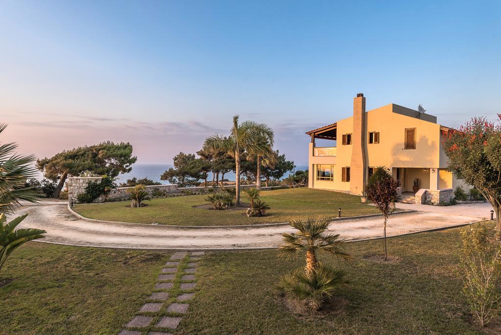 Vila Russelia Kalavárda